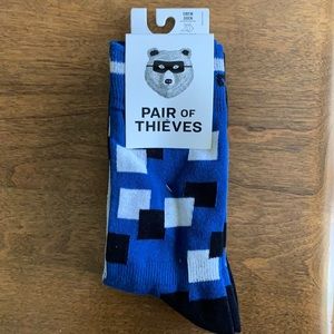 Pair of Thieves men’s crew socks three pack NWT. 3 pairs in this pack.